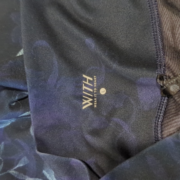 WITH wear it with heart leggings Peloton - Picture 4 of 6